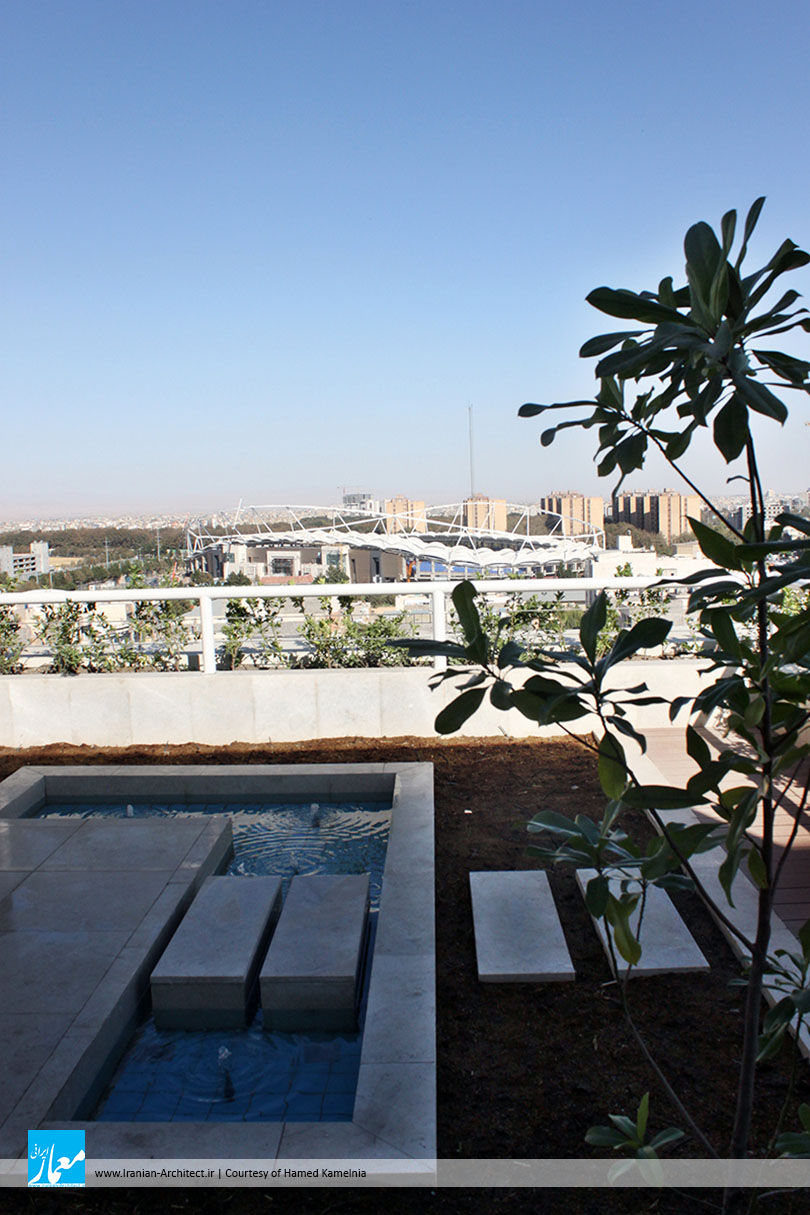 آتلیه سبز ٩+ / حامد کامل‌نیا