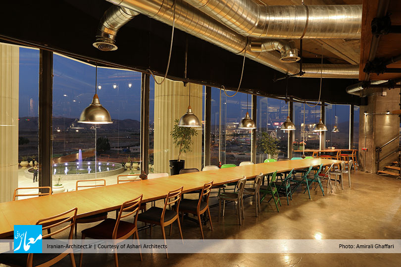 کافه داربست / دفتر معماری اشعری و همکاران